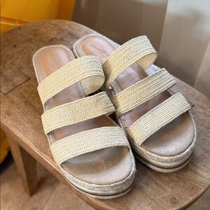 Universal Thread Platform Slip-On Strap Sandals - 7 1/2